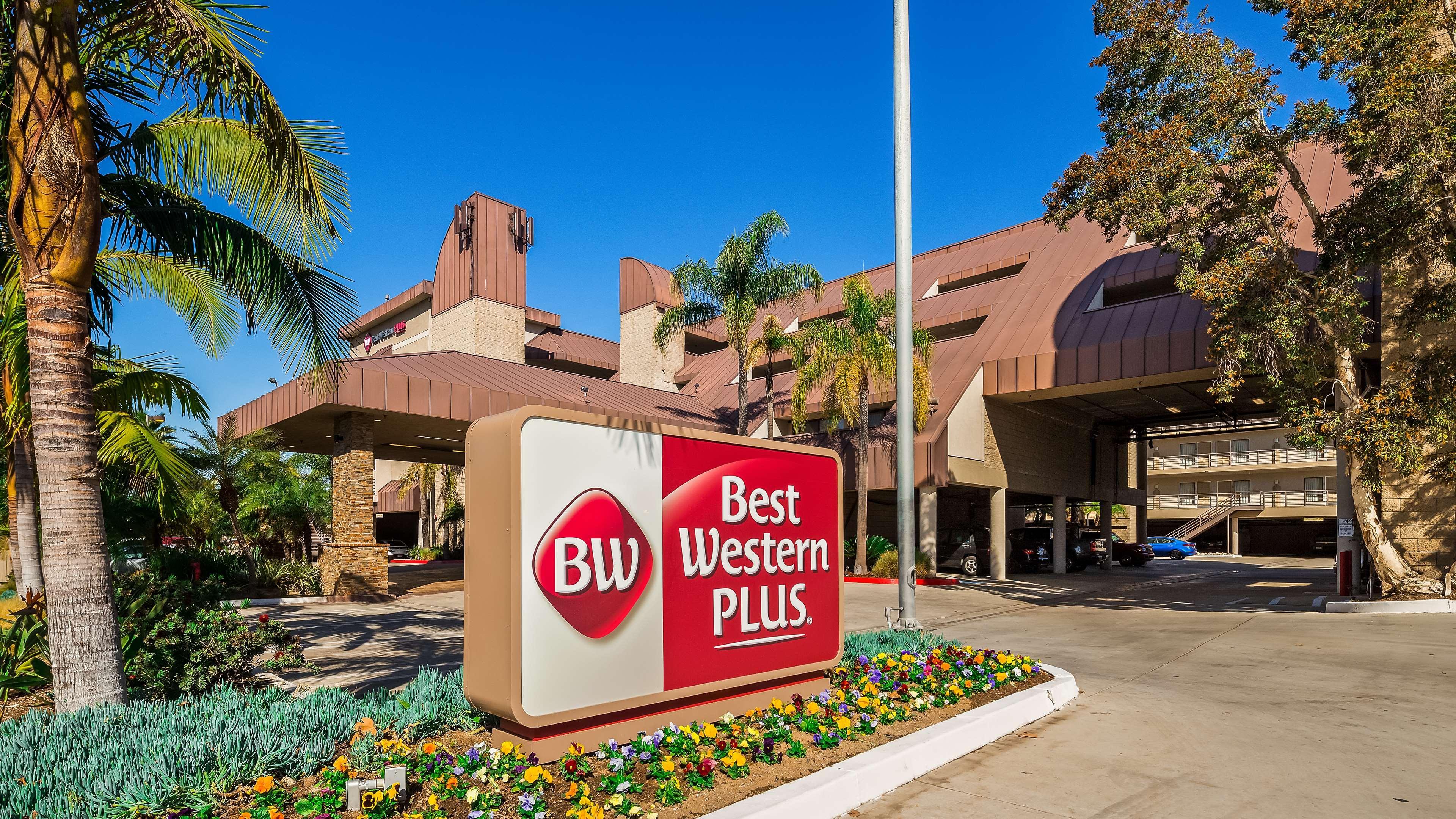 Best Western Plus Irvine Spectrum Hotel Lake Forest Bagian luar foto